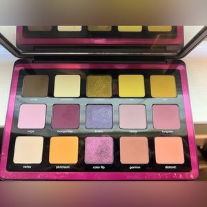 Natasha Denona Triochrome palette